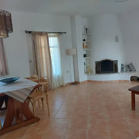 Maritina's House Floor * Kamari (Amorgos)