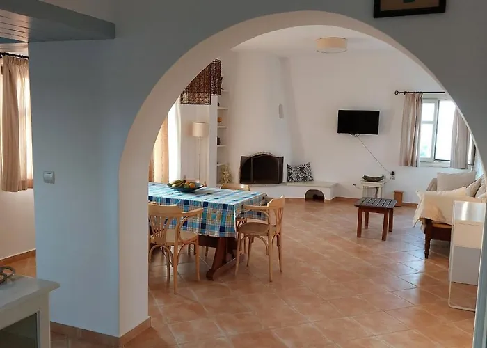 Maritina's House Floor Feriehus