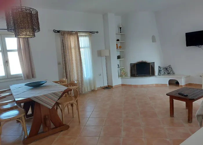 Maritina's House Floor * Kamari (Amorgos)